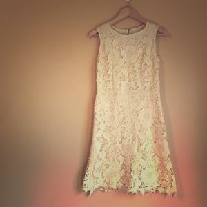 Yellow short lace dress